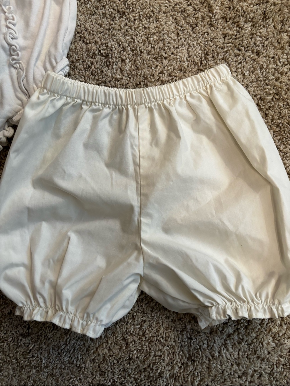 EUC! BEAUFORT BONNET CO. Bloomer shorts. 18-24 mo.